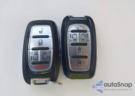 2018 Chrysler Pacifica Hybrid Touring Plus z USA, uszkodzony, nr VIN 2C4RC1H72JR332972